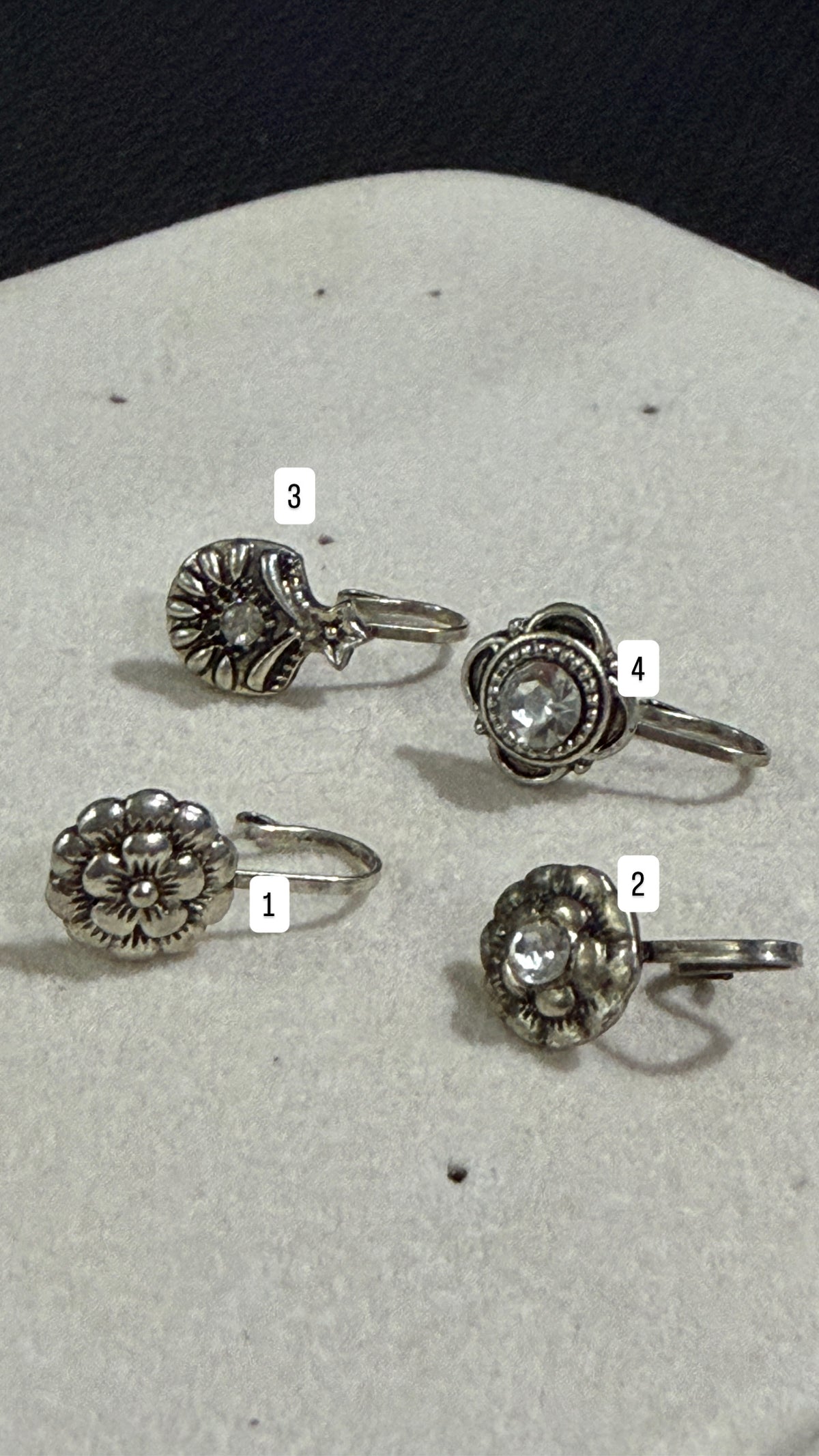 Silver Flower Nathli's