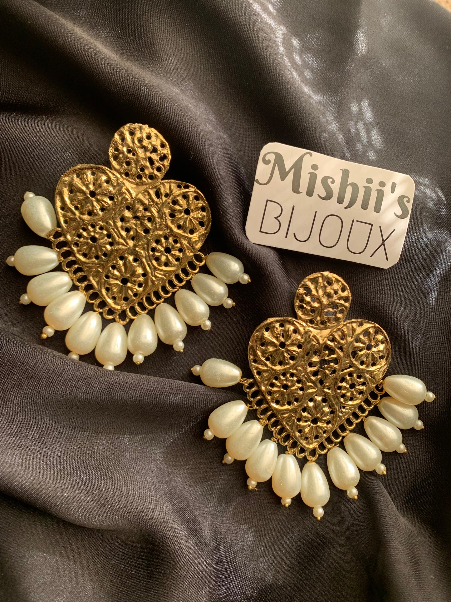 Sage Metallic drop-Pearl Studs