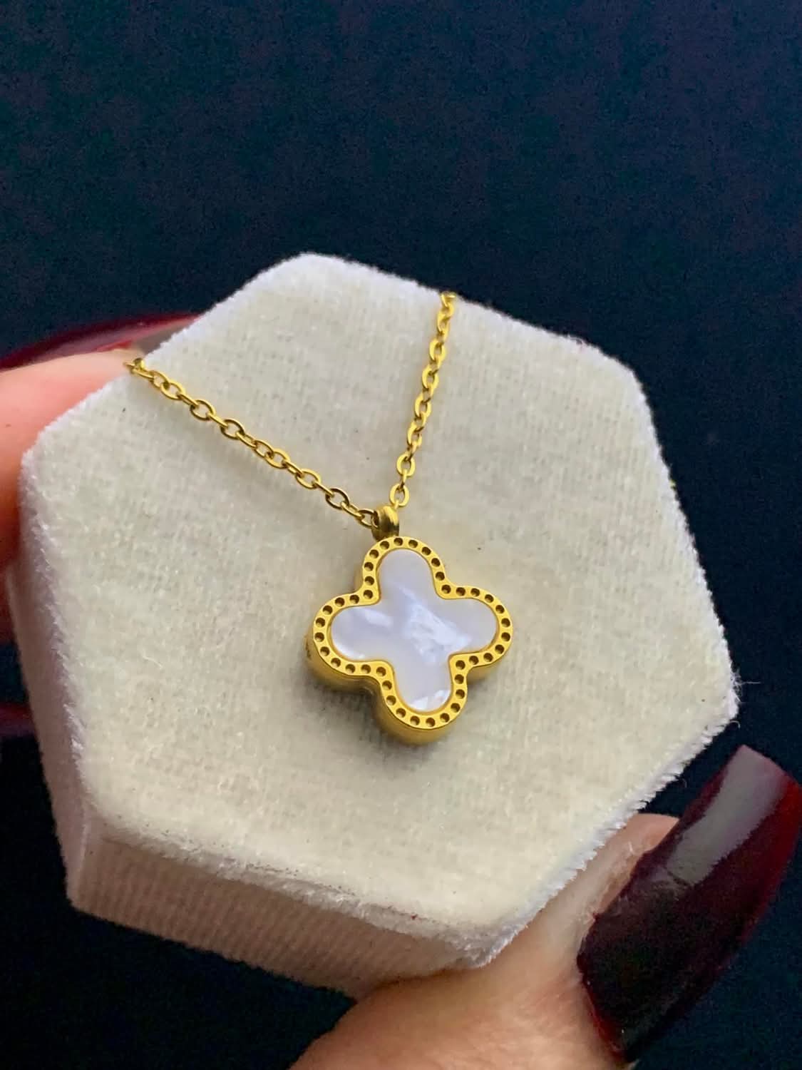 Vancleef Chained Necklace