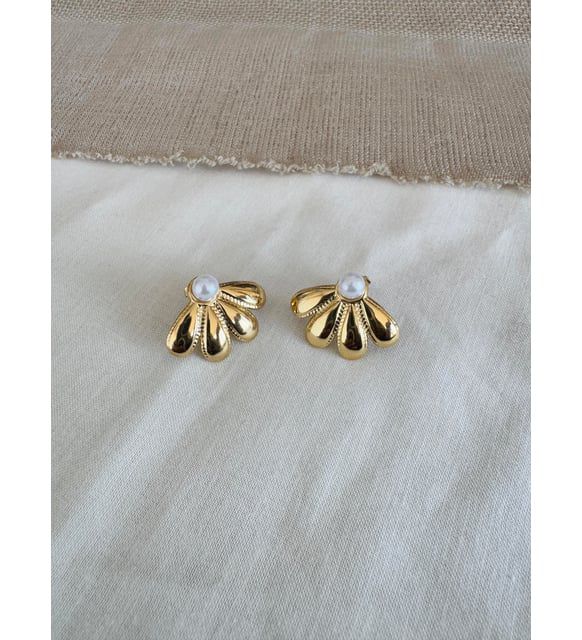 Daisy Drop Earrings