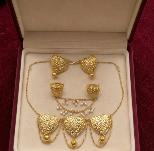 Dilara Gold-Plated Choker Set