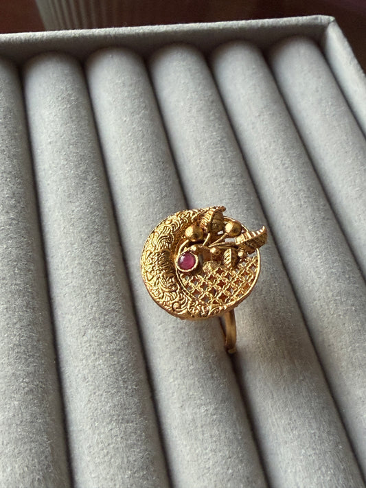 Ornate Floral Heart Ring
