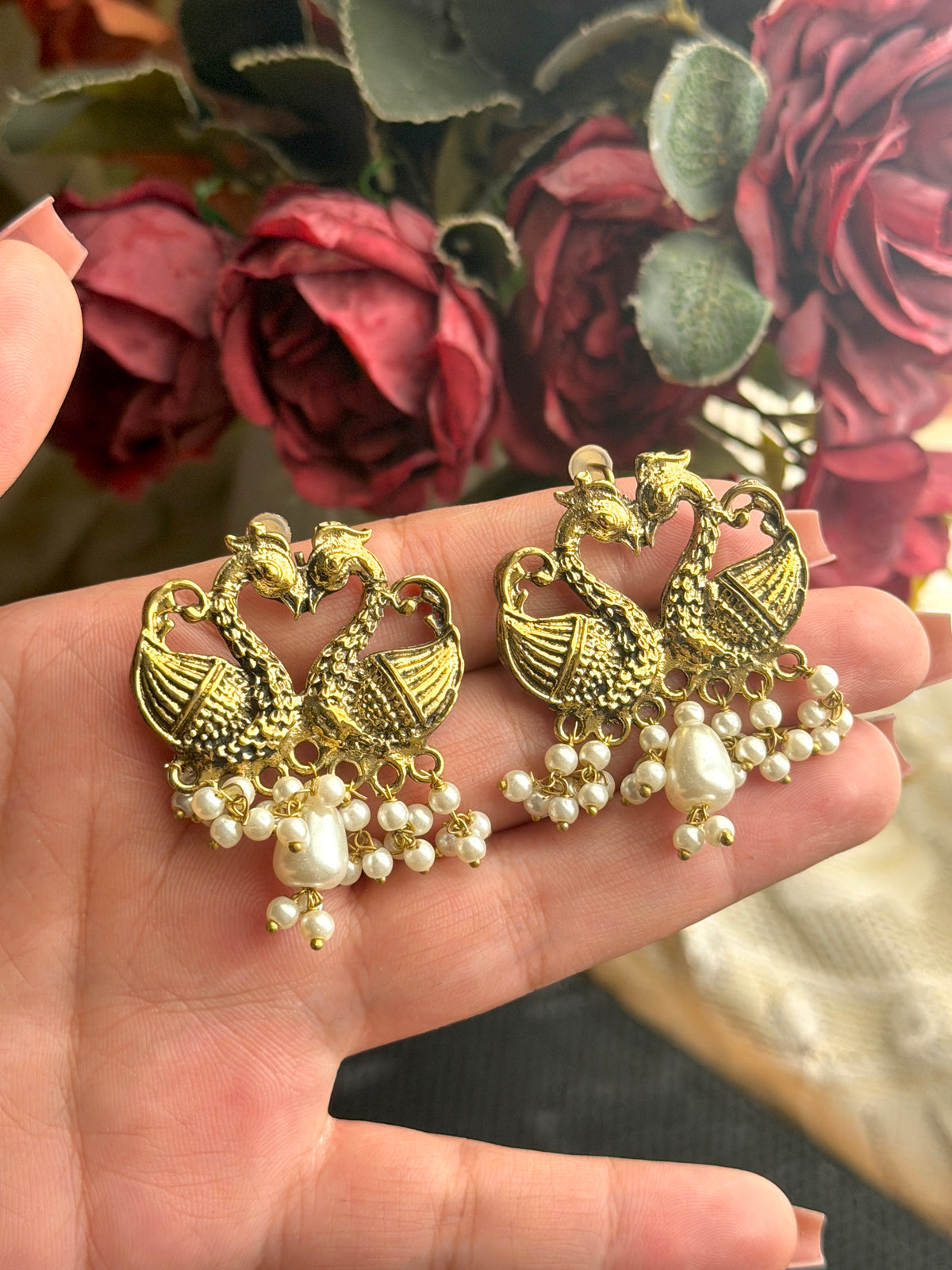 Morgh e Aab Studs