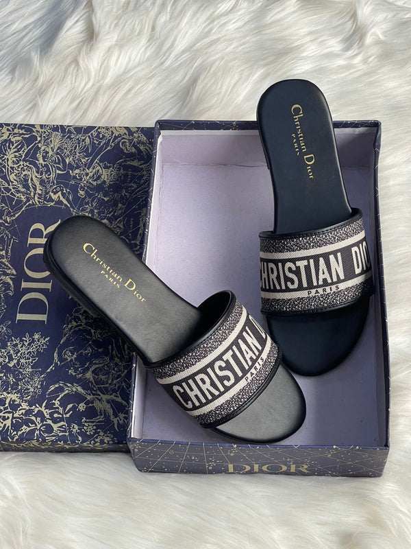 Dressy Leather CD Slides