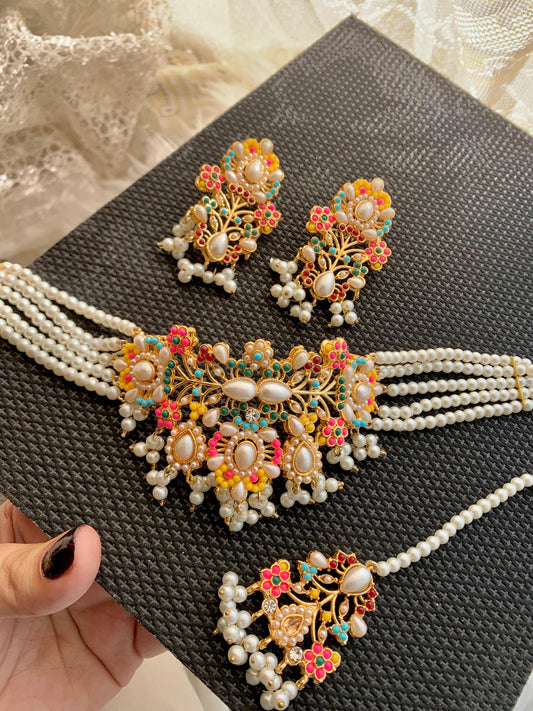 Pastel Glow Choker Set