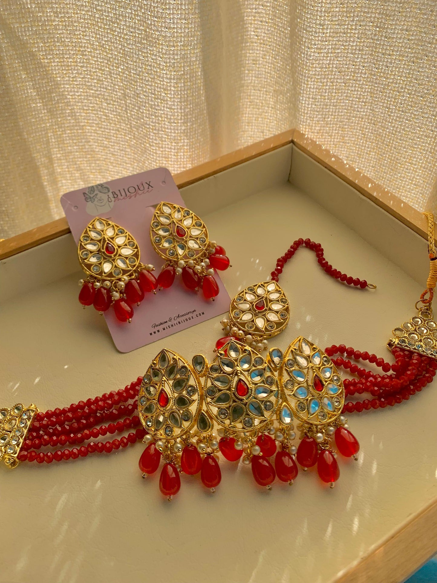 Kundan Rube Choker