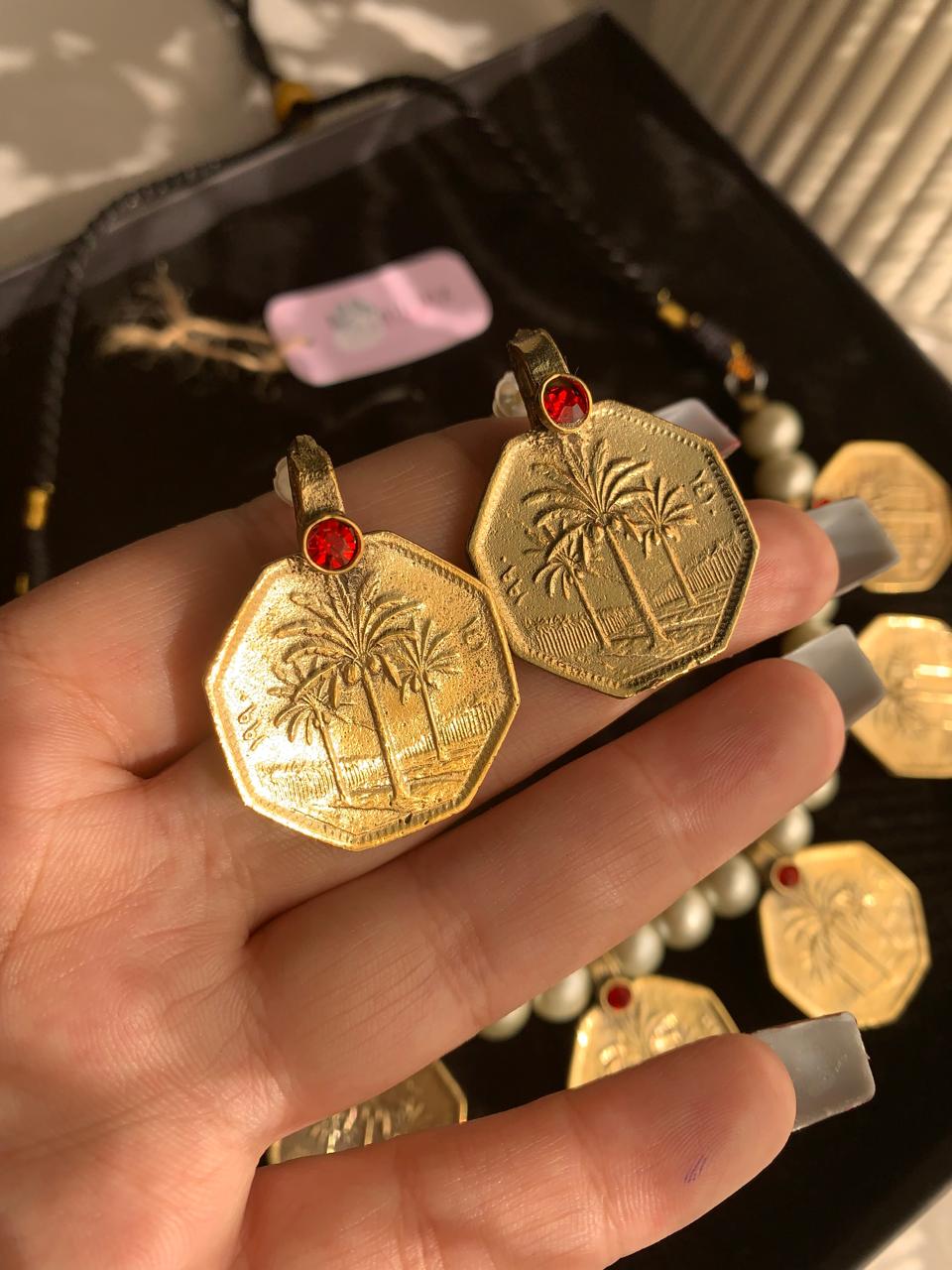 Minimal Tree Motif Studs