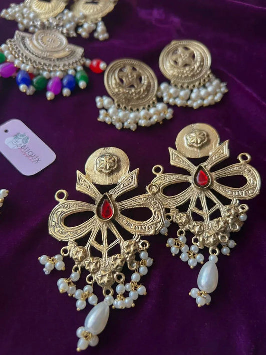 Mahogany Anaar Studs