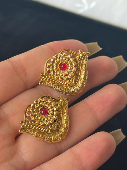 Traditional Rajwari Studs