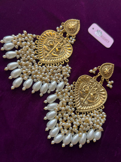 Dangling Tribal Earring