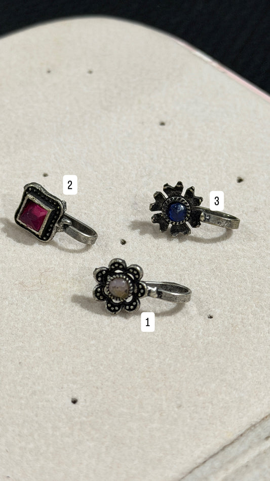 Oxidised Floral Nathli's
