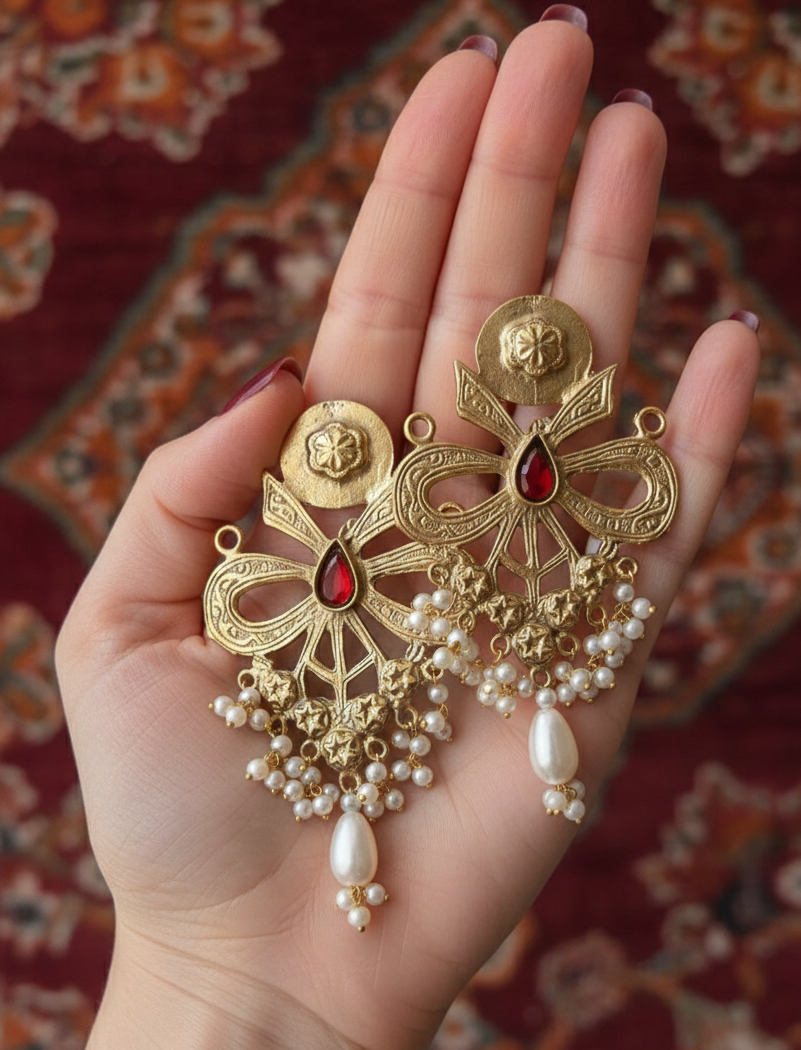 Mahogany Anaar Studs