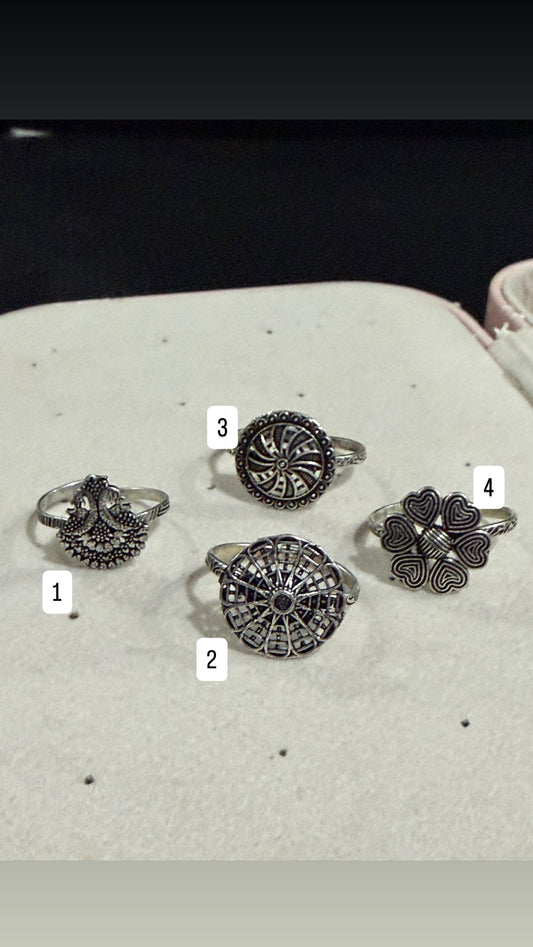 Oxidised Floral Rings