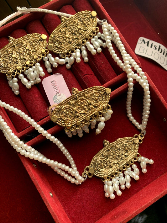 Divine Tribal Choker Set