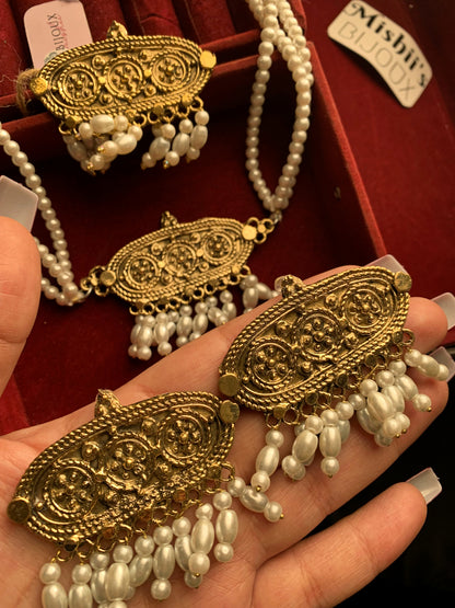 Divine Tribal Choker Set