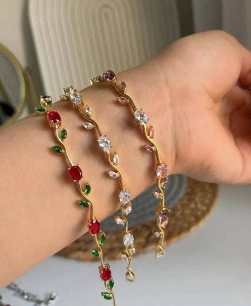 Red Floral Bracelet