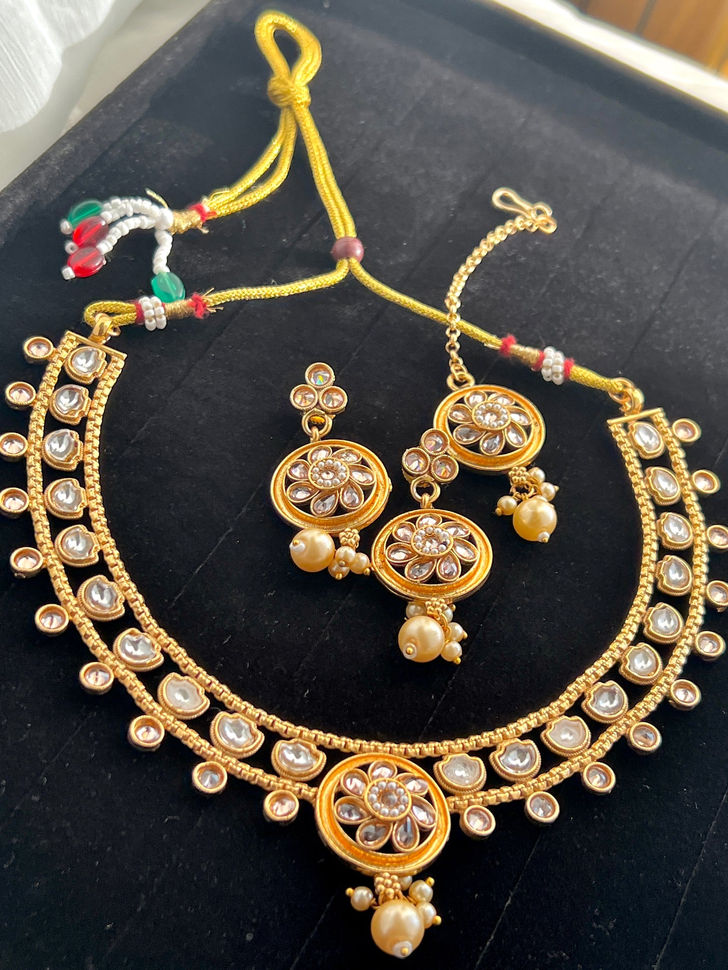 Rajwari Kundan Set