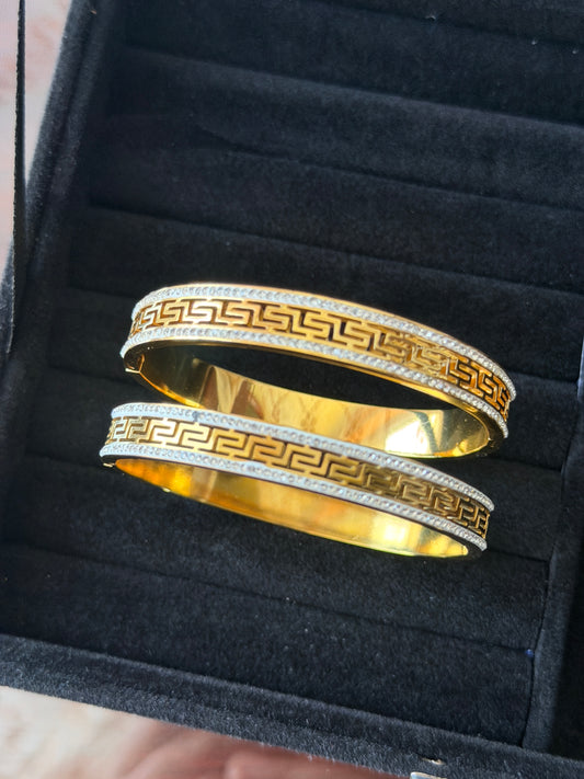 Premium Stone Bangle