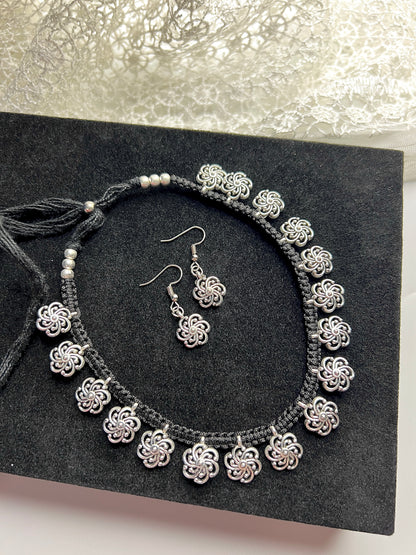 Ethnic Floral Choker Set
