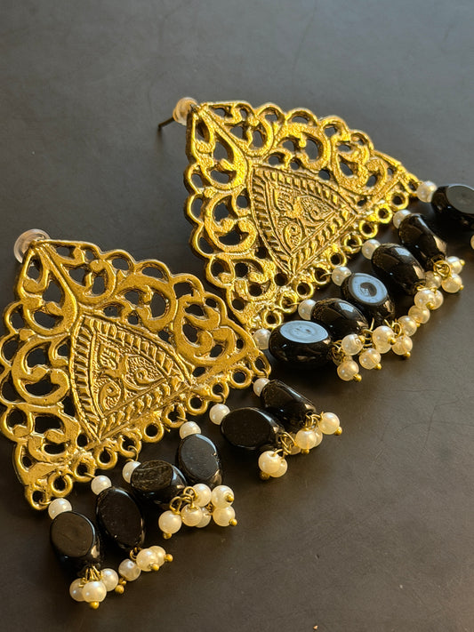 Black Zoha Studs