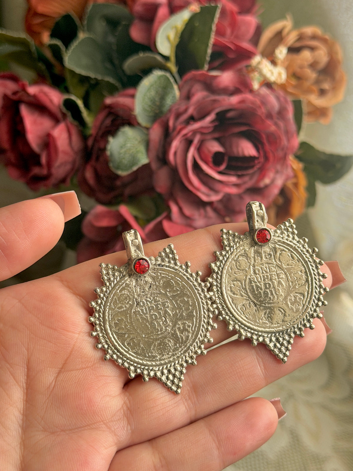 Zirrin Simin Studs