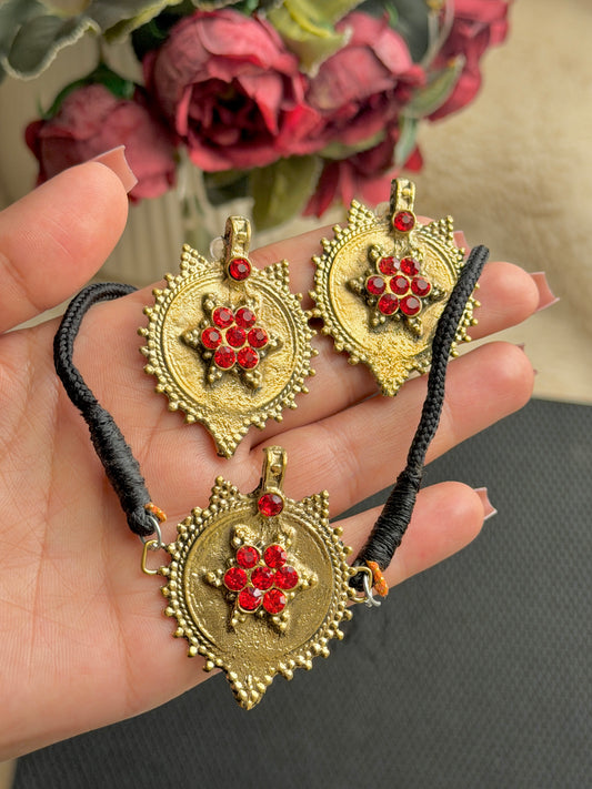Anaari Dori Choker