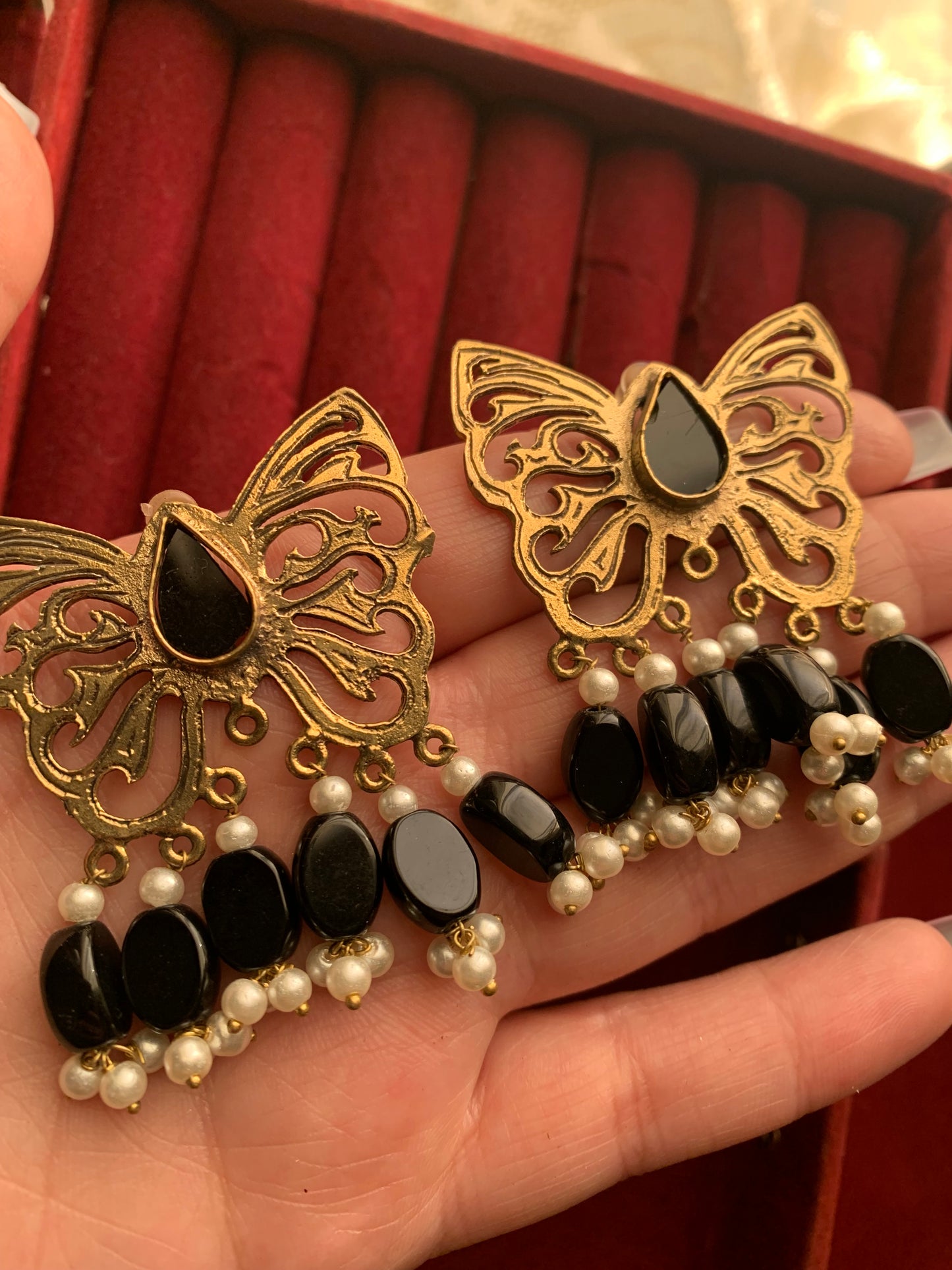 Twinkling Tittli Studs