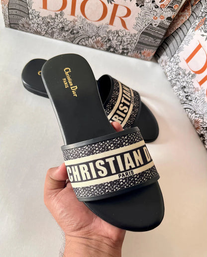 Dressy Leather CD Slides