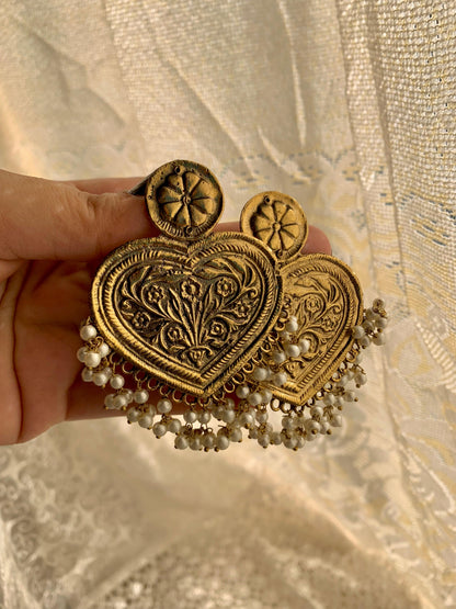 Ivory Gold Afghan Jhumkay