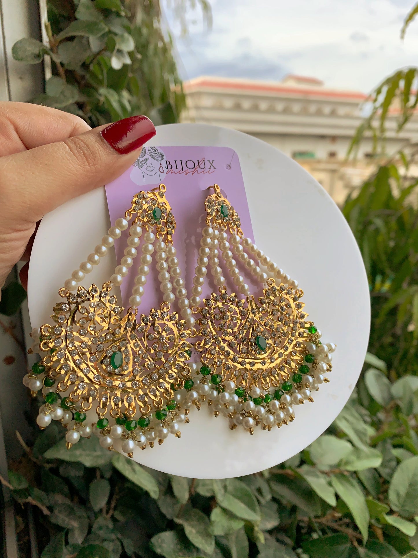 Dangle Pearl Green Earrings