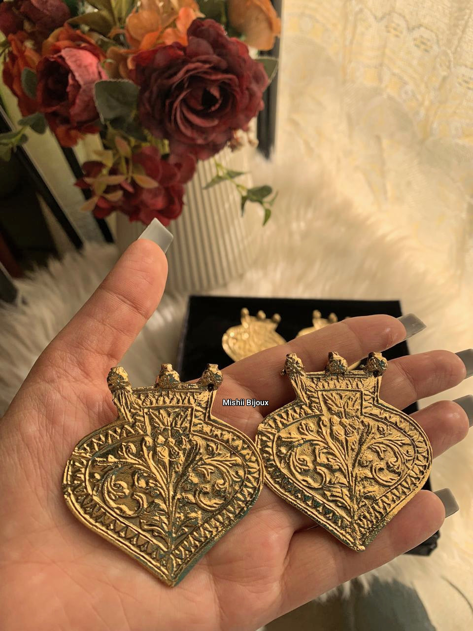 Pine Leafs Large Studs