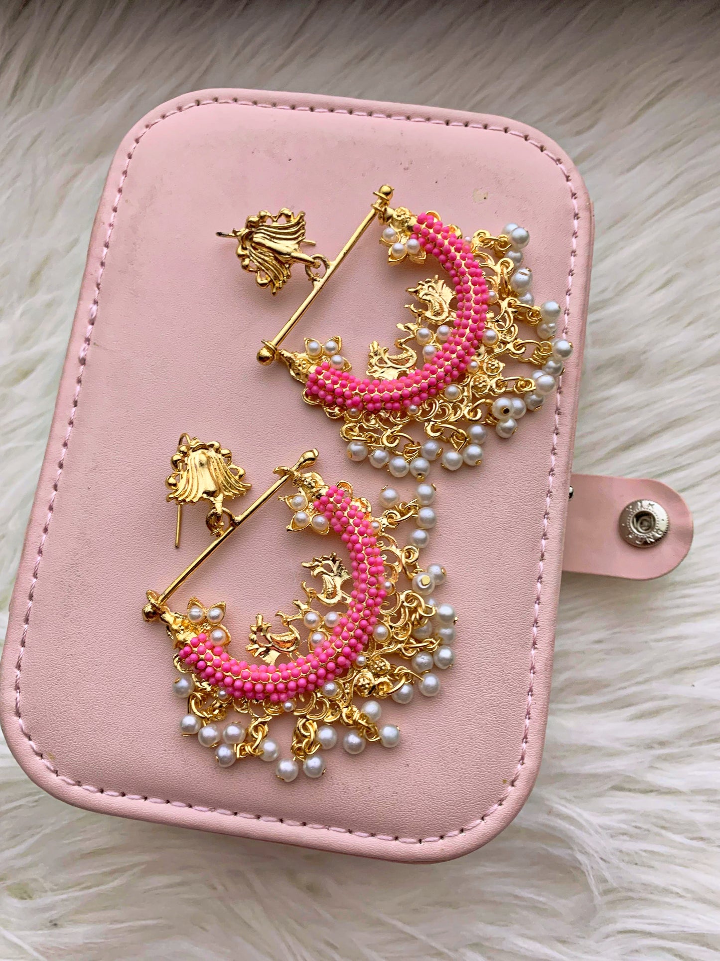 Moor Vibrant Pink Earrings