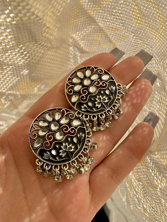 Oxidized Fusion Studs